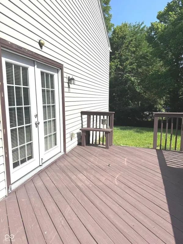 11018 Waterfield LN, Indianapolis, IN 46235