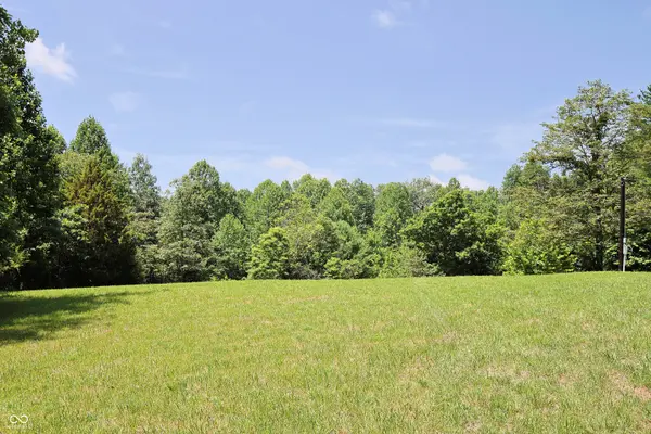 9950 S Chapel Hill RD, Heltonville, IN 47436