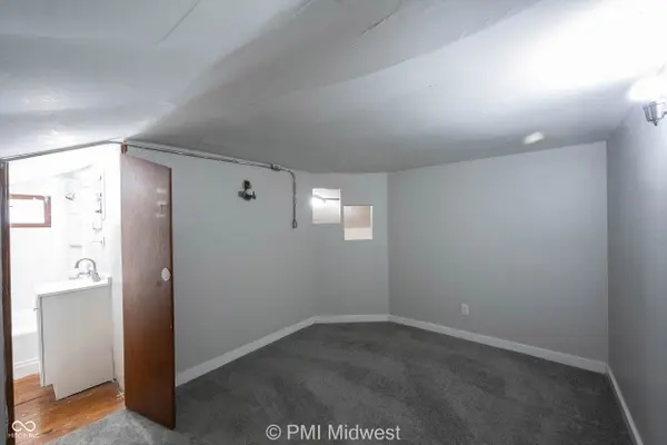 3165 Station ST #B, Indianapolis, IN 46218