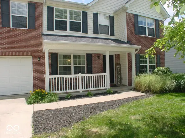 2451 S Woodgrove WAY, New Palestine, IN 46163