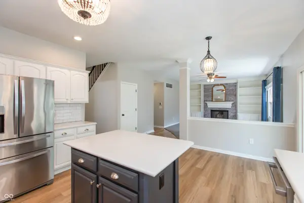10950 Midnight PASS, Fishers, IN 46037