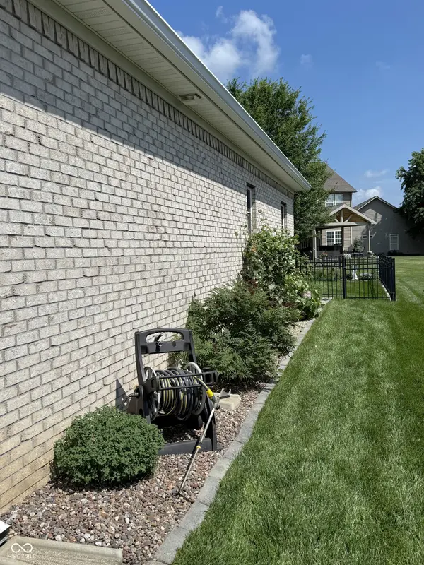 13 Bridge Hampton DR, Crawfordsville, IN 47933