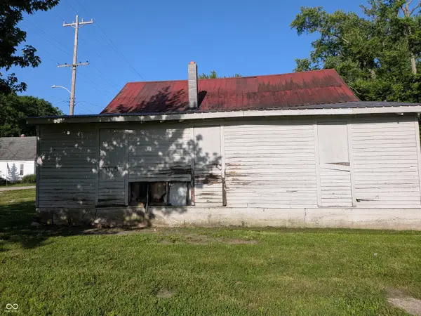 103 E Madison ST, Kennard, IN 47351