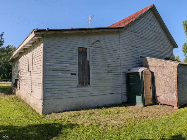 103 E Madison ST, Kennard, IN 47351