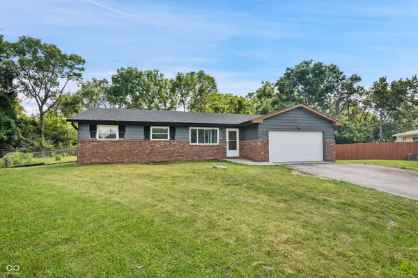 221 Fisher CT, Indianapolis, IN 46241