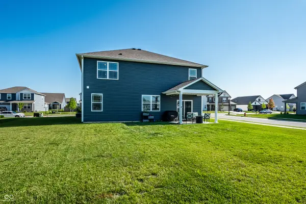 6061 Granby DR, Whitestown, IN 46075