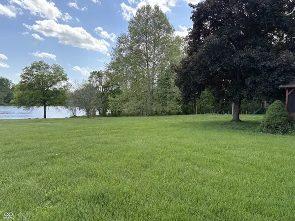 1355 N County Road 375 RD W, Greencastle, IN 46135