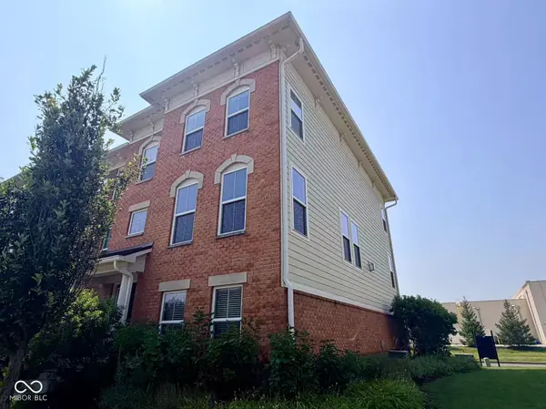 6361 Central BLVD, Whitestown, IN 46075