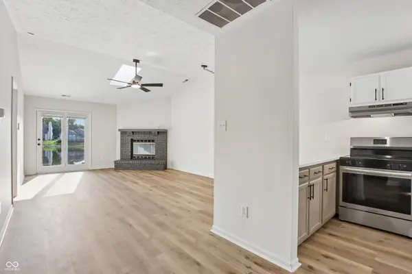 4027 Eagle Cove West DR, Indianapolis, IN 46254