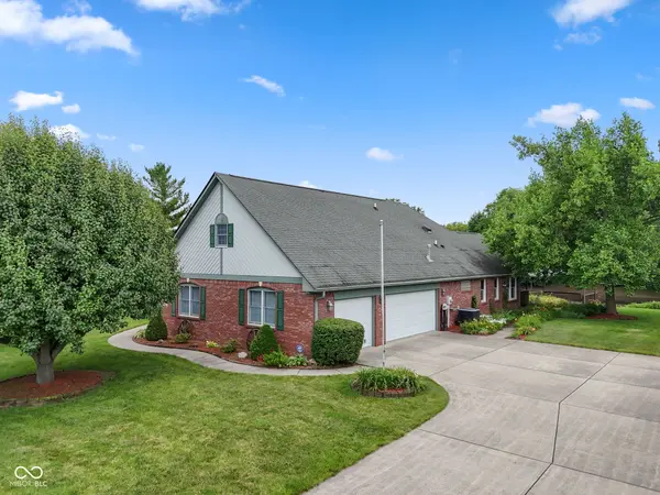 105 Woodfield Green, Danville, IN 46122