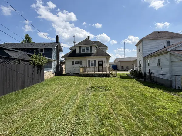 610 W 3rd ST, Rushville, IN 46173