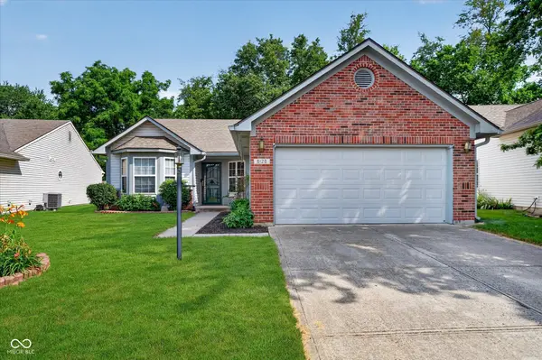 6128 White Birch DR, Fishers, IN 46038
