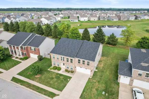 6757 Eastland DR, Brownsburg, IN 46112