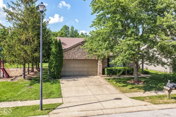 6864 Merritt Ridge WAY, Avon, IN 46123