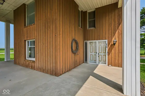 8172 E 1000 N, Colfax, IN 46035
