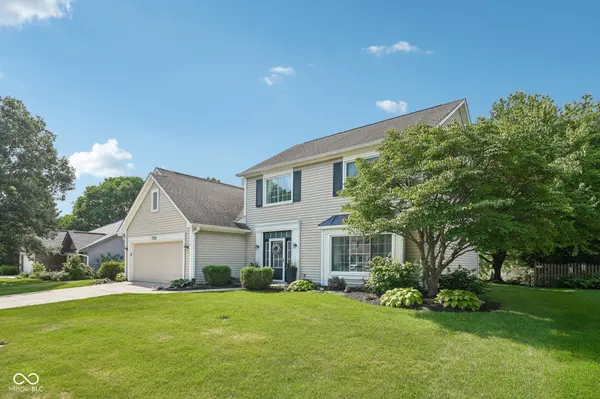 7591 Meadow Ridge DR, Fishers, IN 46038