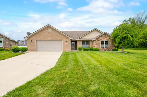 1982 Conifer CT, Columbus, IN 47201