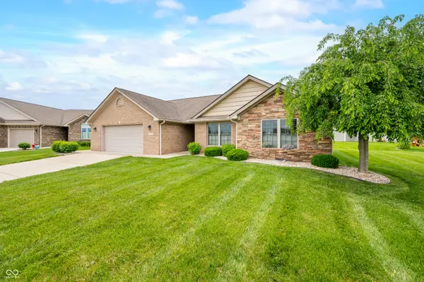 1982 Conifer CT, Columbus, IN 47201