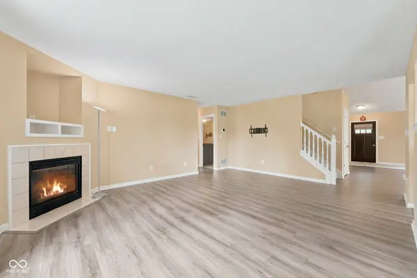 16952 Peach LN, Noblesville, IN 46062