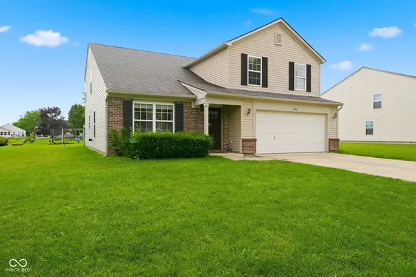 16952 Peach LN, Noblesville, IN 46062