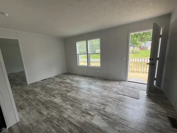 3141 Whittington DR, North Vernon, IN 47265