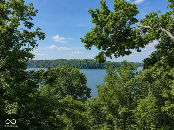 2046 E Waters Edge DR #23, Bloomington, IN 47401