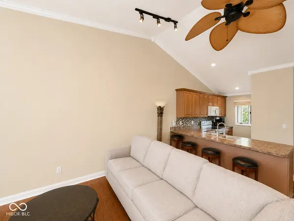 2046 E Waters Edge DR #23, Bloomington, IN 47401