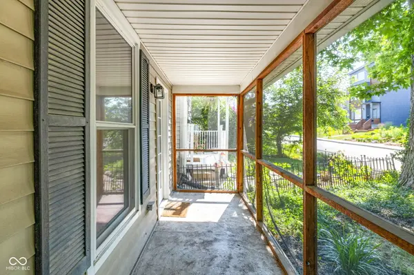 1018 E Ohio ST, Indianapolis, IN 46202
