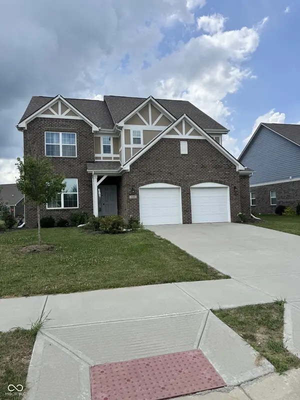 5184 Wyndale DR, Bargersville, IN 46106