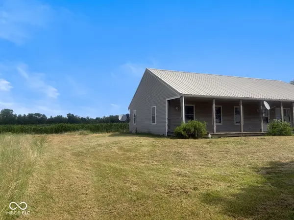 3602 E 1100 RD S, Flat Rock, IN 47234