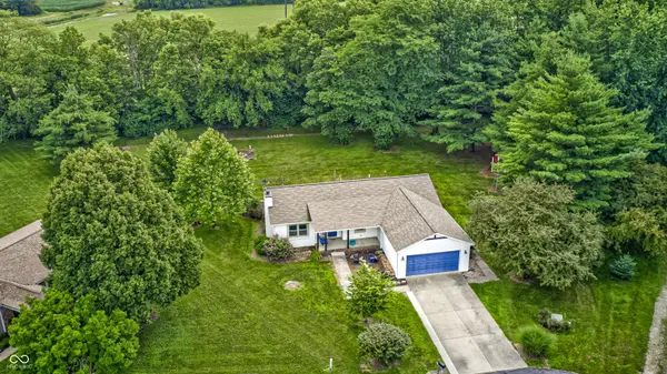 13481 Greenview CIR, Noblesville, IN 46060