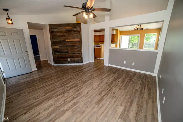 1112 Randall WAY, Brownsburg, IN 46112