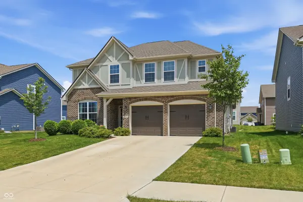 5693 Terracotta TRCE, Mccordsville, IN 46055