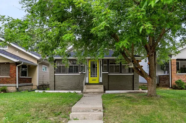 806 N Bosart AVE, Indianapolis, IN 46201