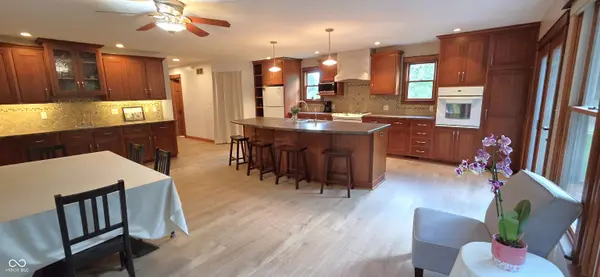 2440 W Del Mar DR, Crawfordsville, IN 47933