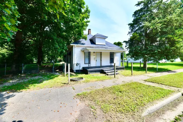2130 Plum ST, Terre Haute, IN 47804