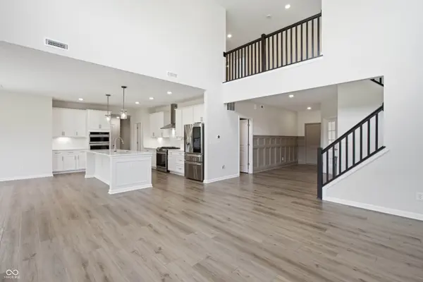 6400 Whitecap LN, Brownsburg, IN 46112