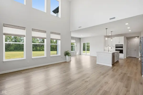 6400 Whitecap LN, Brownsburg, IN 46112