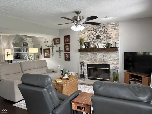 7338 Jackie CT, Indianapolis, IN 46221