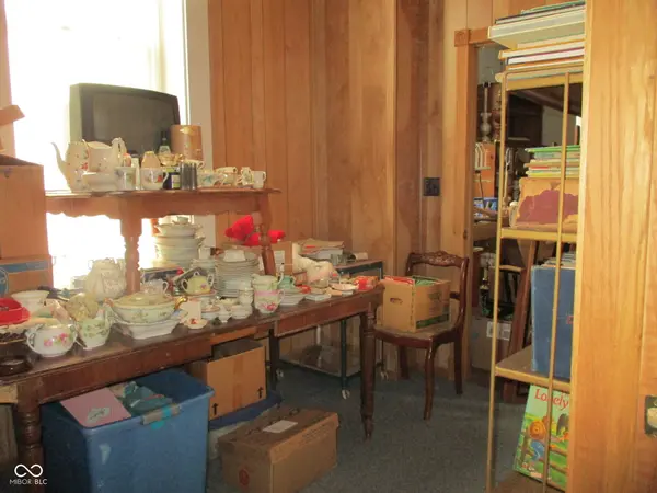 122 W Main ST, Crawfordsville, IN 47933