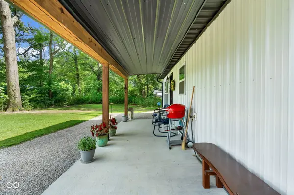 348 N Virgil ST, Jasonville, IN 47438