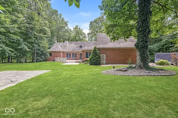 1332 S Oak Ridge LN, Crawfordsville, IN 47933