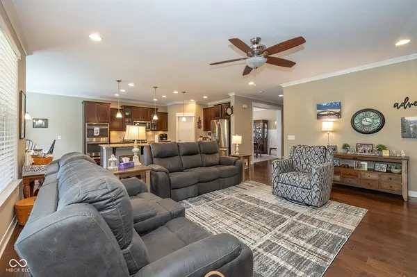 5353 Cottage Grove LN, Noblesville, IN 46062