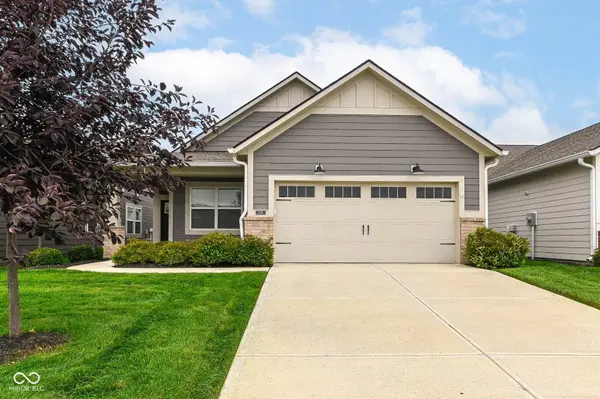 738 Ehrlich LN, Westfield, IN 46074