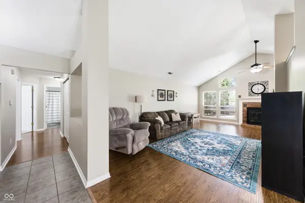 11416 Charleston Pkwy, Fishers, IN 46038