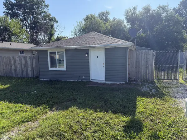 1271 Worcester, Indianapolis, IN 46203
