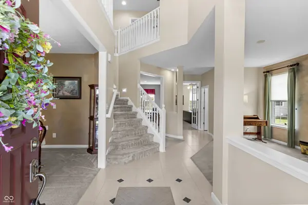 5937 W Port DR, Mccordsville, IN 46055