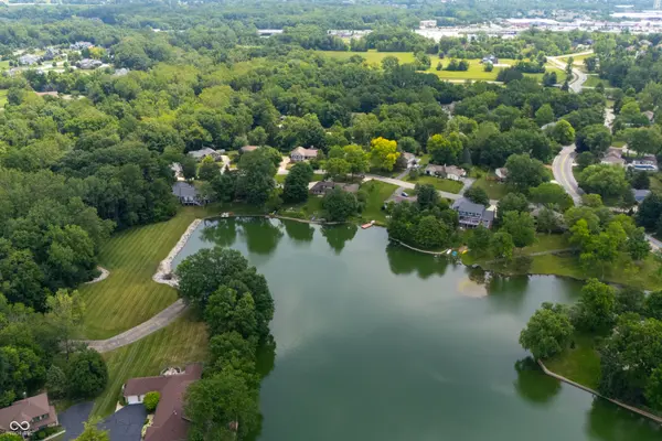 15229 Shoreway East CT, Carmel, IN 46032