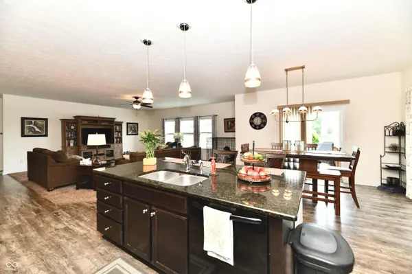 16226 Larimar DR, Noblesville, IN 46060