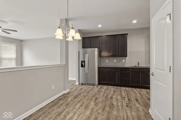 556 Dylan DR, Avon, IN 46123